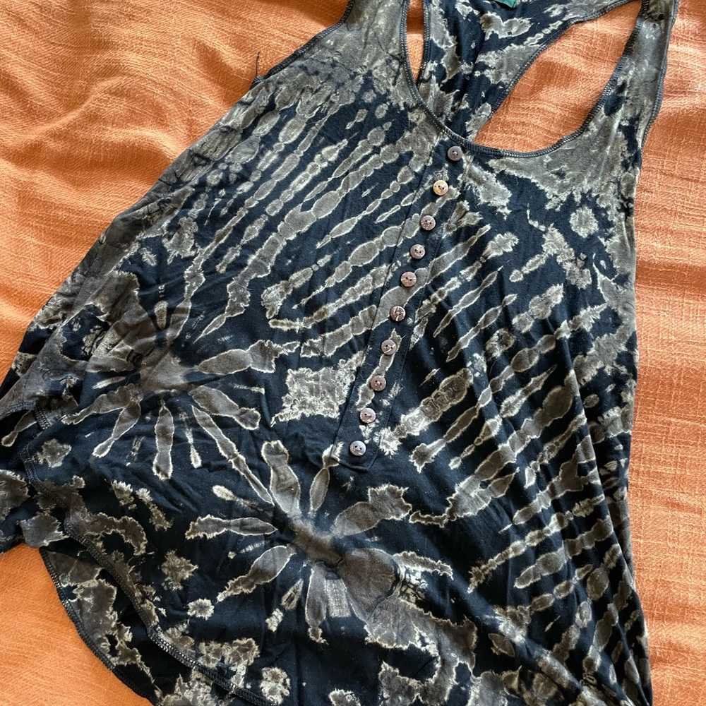 Swing tank, high quality material.